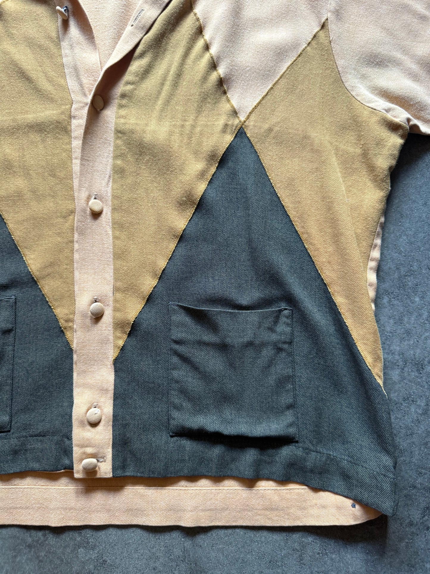 60’s Diamond Pattern Rayon Shirt