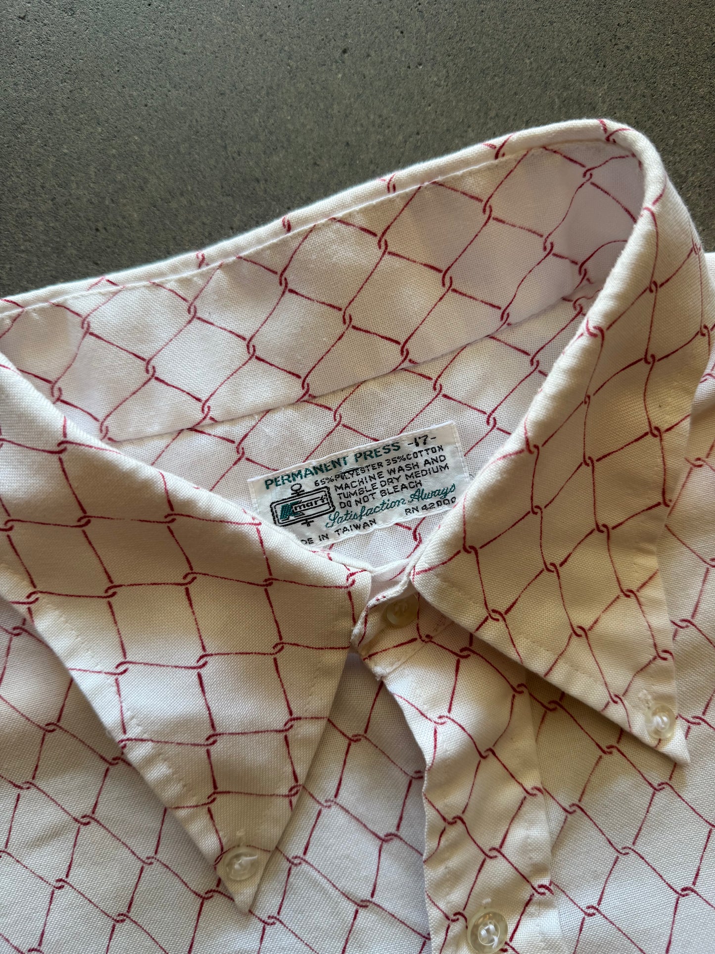70s Chain Link Fence Button Up