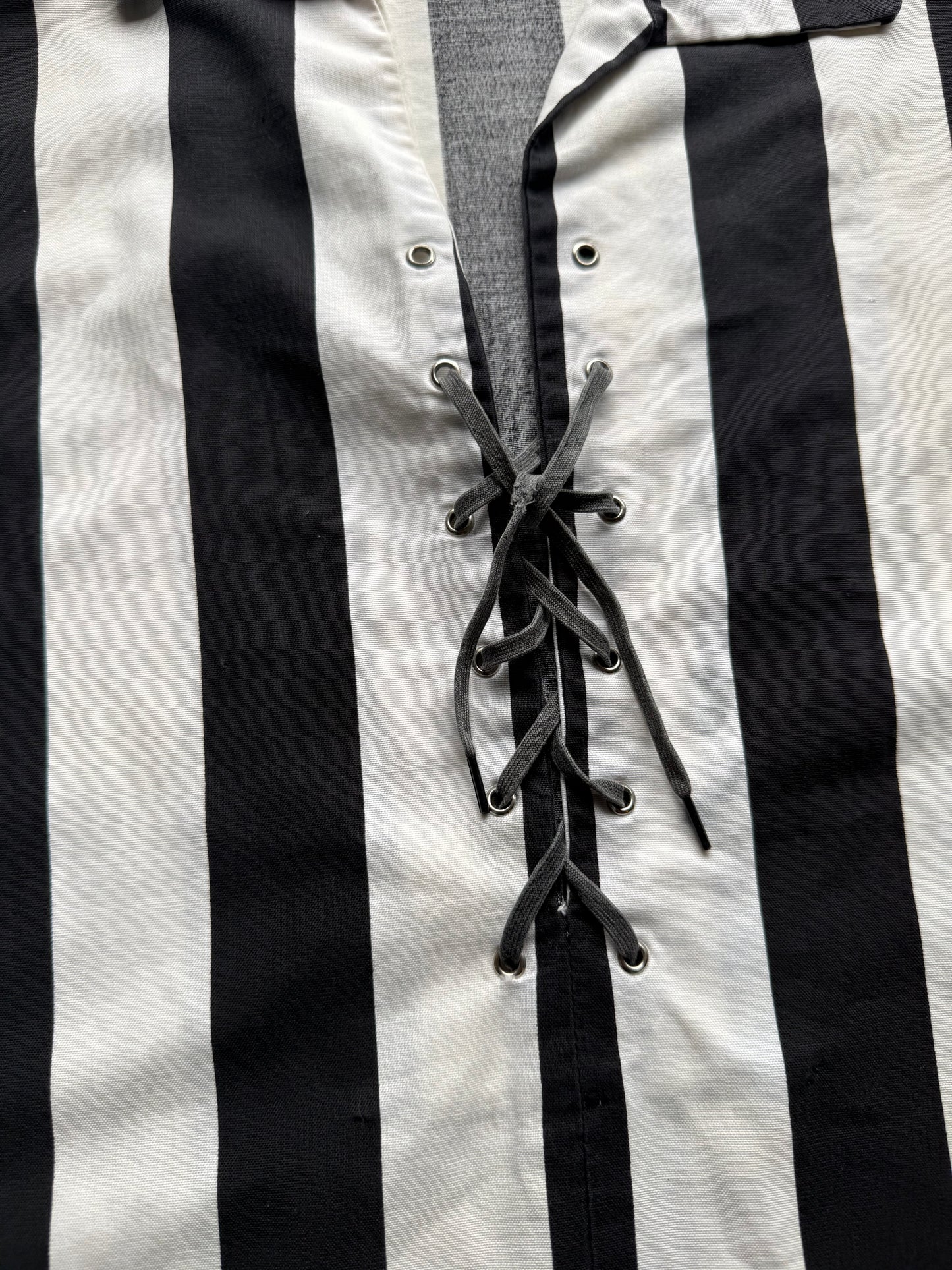 1950s Stripe lace up shirt