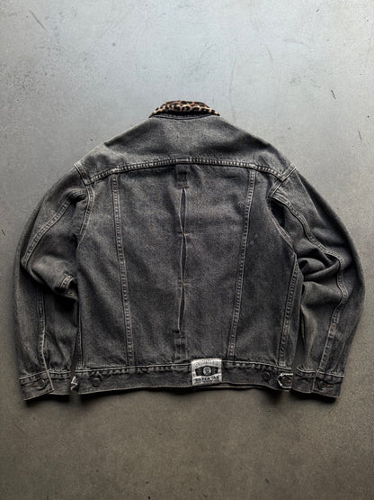 1980s Black denim Levi’s silver tab jacket
