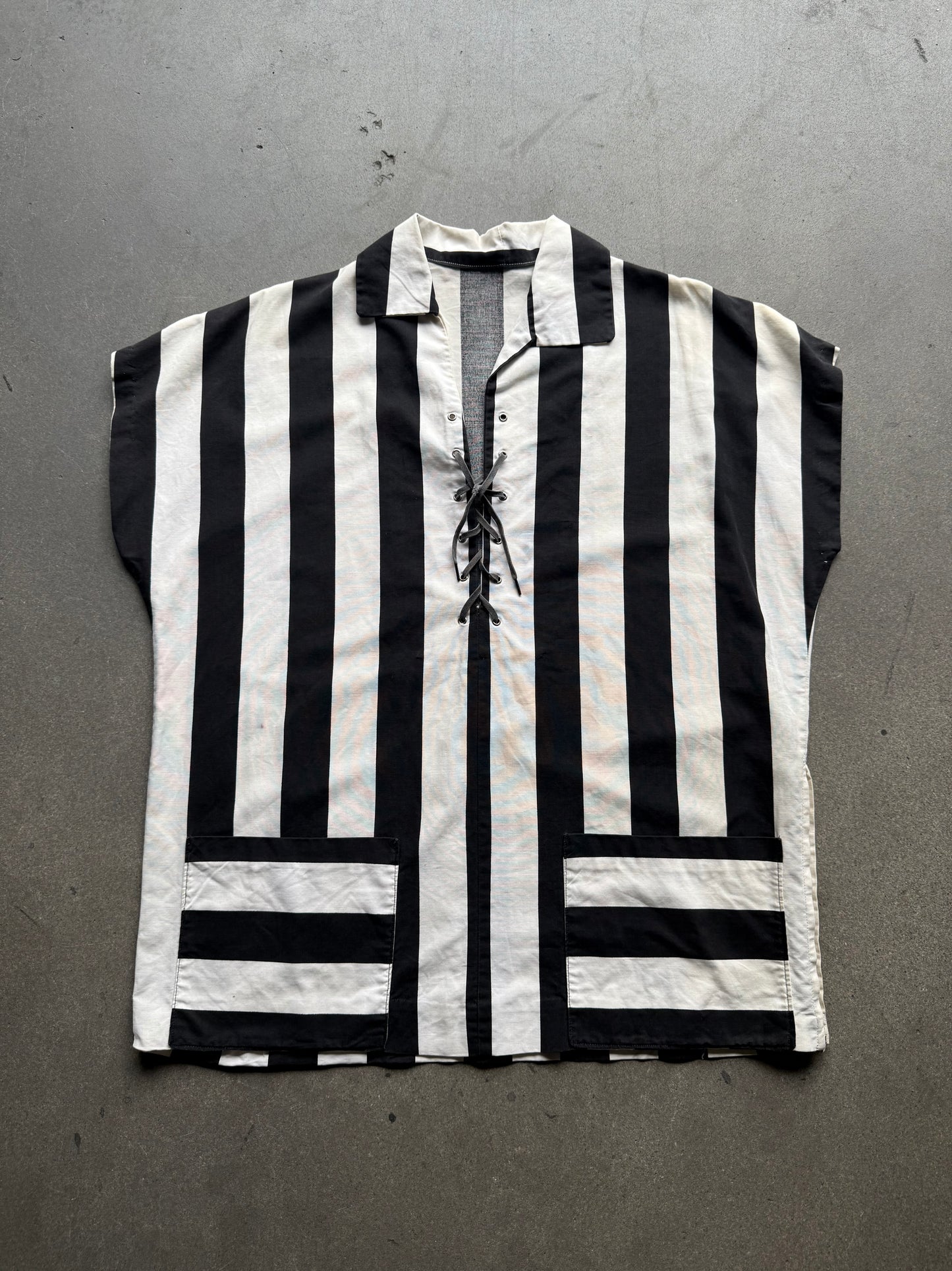 1950s Stripe lace up shirt