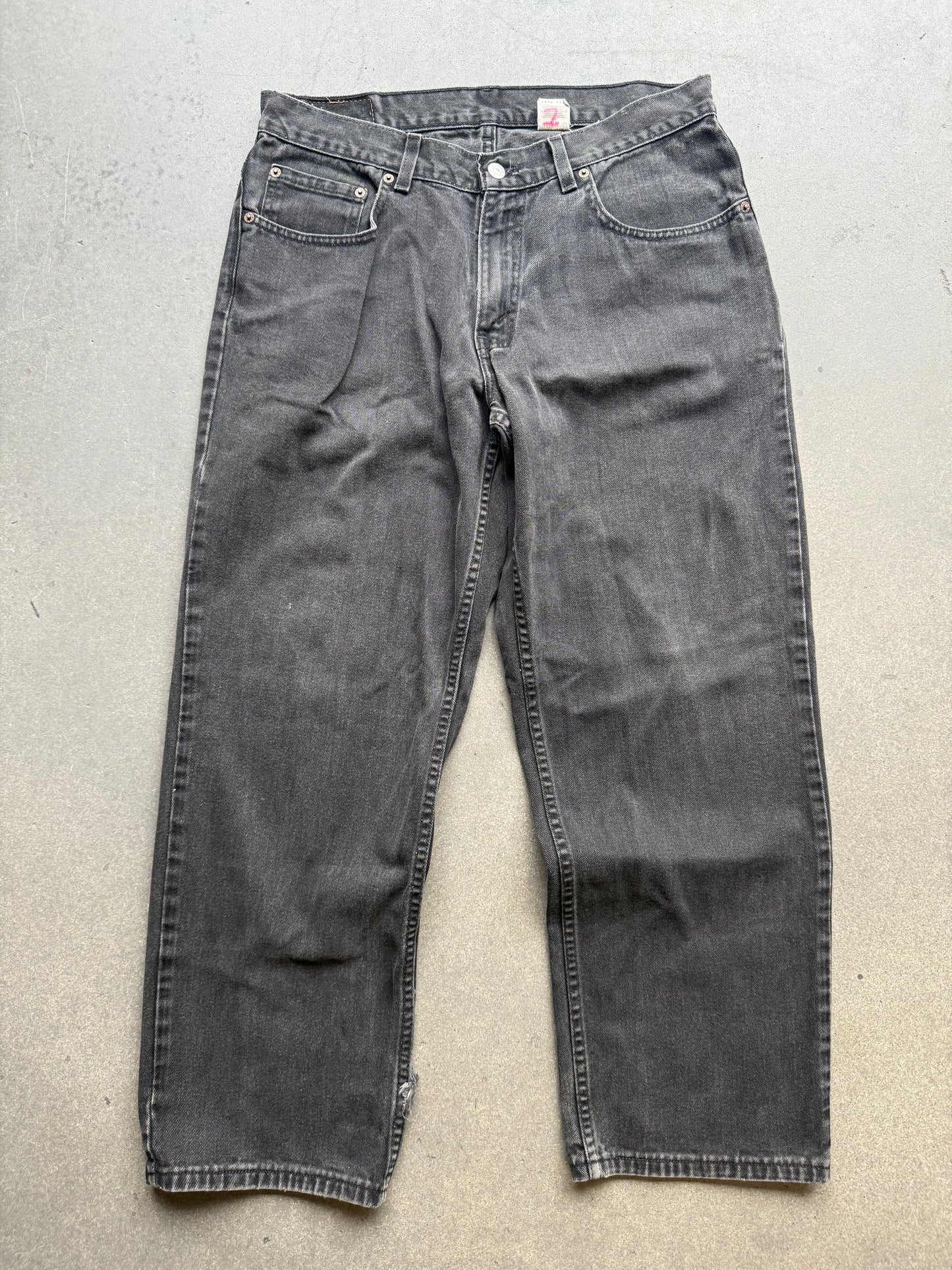 90s Levi’s 550 Husky Fit