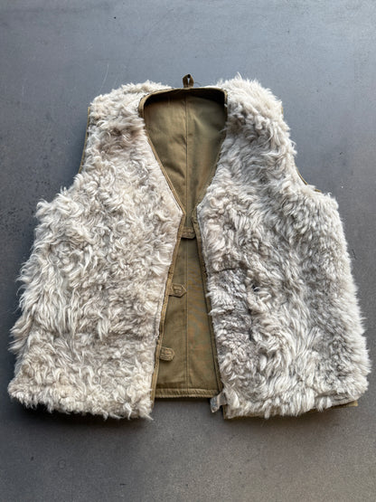 Reversible Hairy Vest