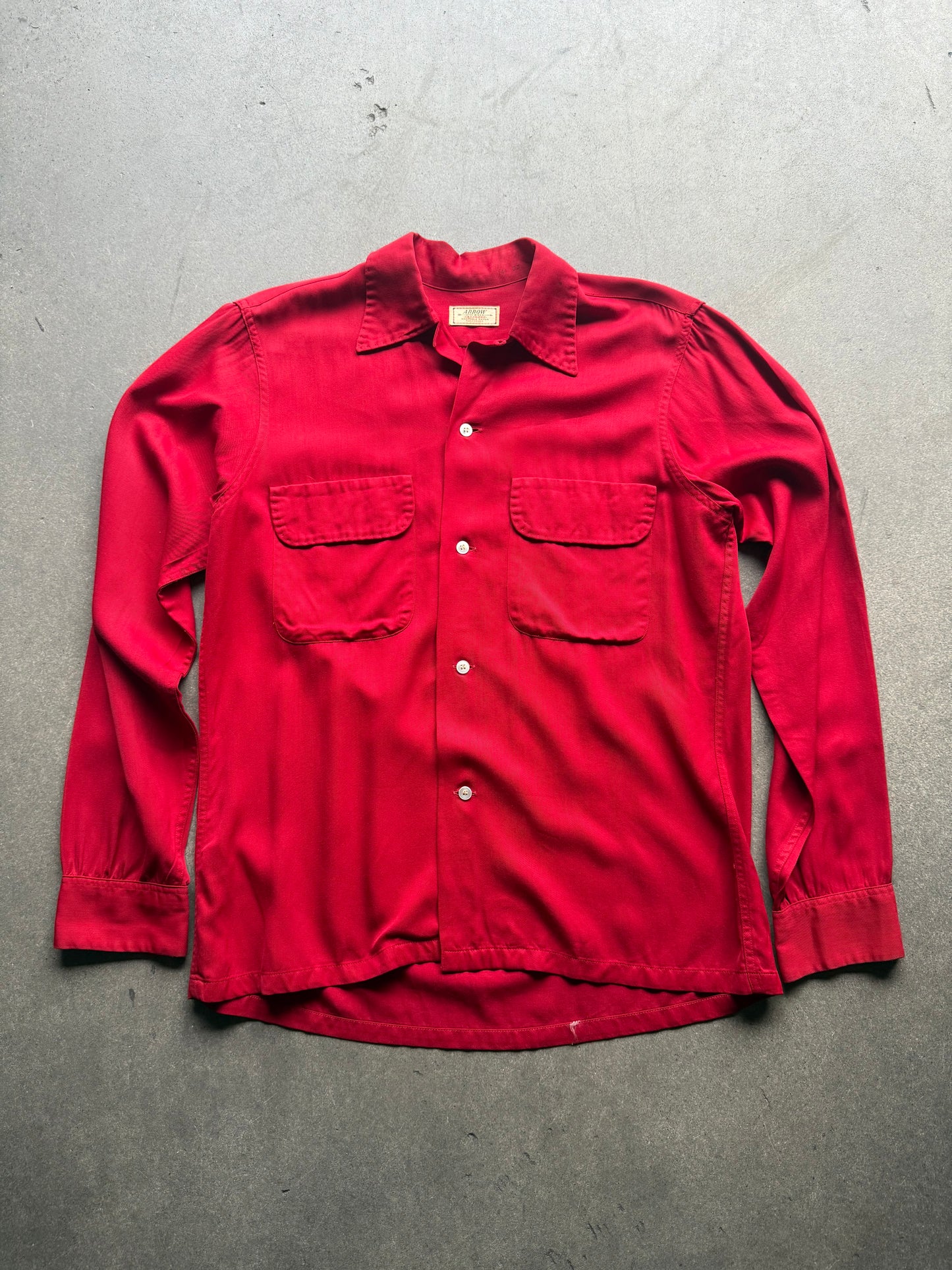1940s Mint condition crimson dagger collar gabardine shirt