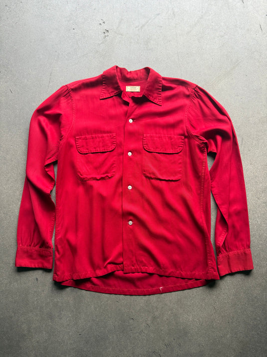 1940s Mint condition crimson dagger collar gabardine shirt
