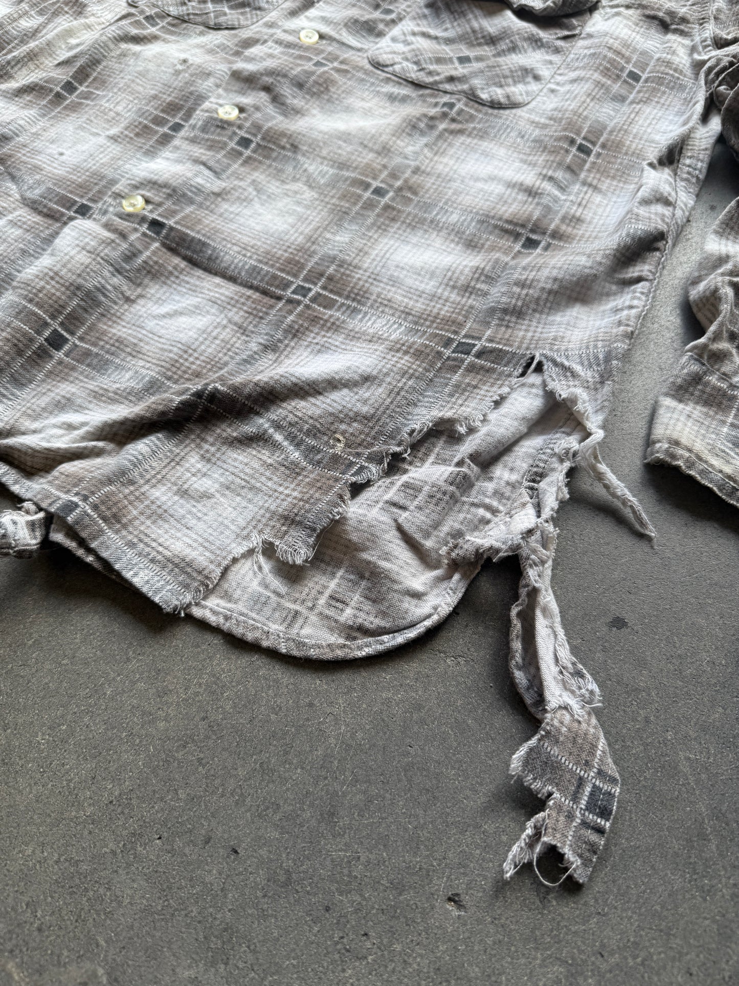 60's Thrashed and Repaired Cotton Print Flannel